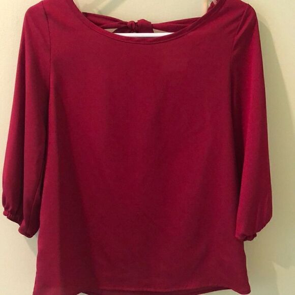 Women’s Blouse  - Picture 3 of 4